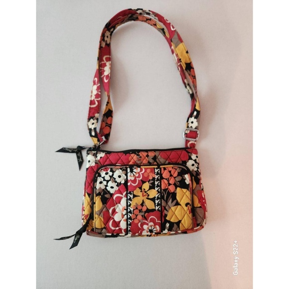 Vera Bradley Bag Womens Rhapsody Red‎ Crossbody Floral Quilted Adjustable Boho - Picture 2 of 10